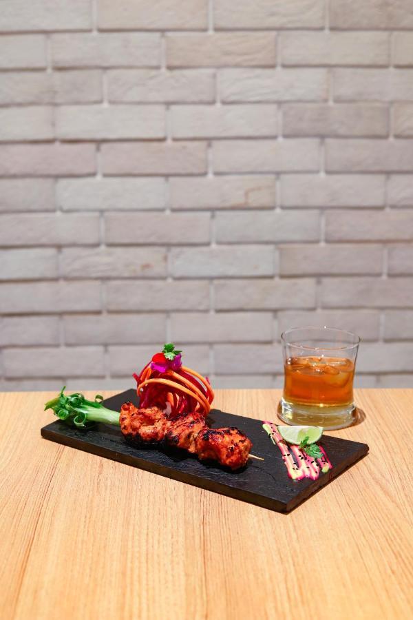 Lemon Tree Premier, Mumbai International Airport Hotel Ngoại thất bức ảnh